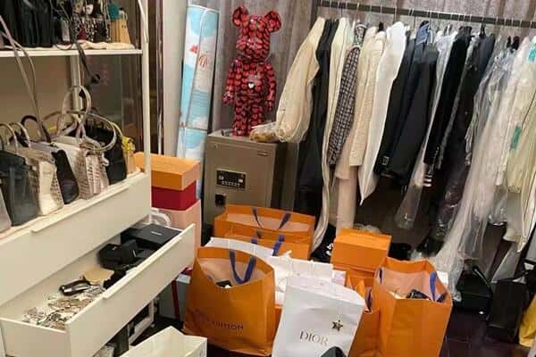 洛扎县回收一线品牌衣服