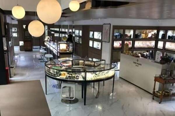 洛扎县寄卖奢侈品店
